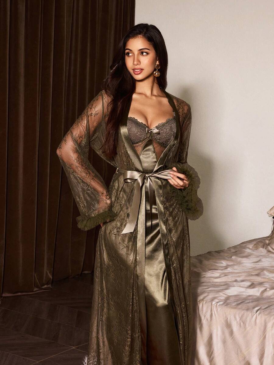 Sexy Criss-Cross Lace Silk Sat - Robe Silk Women avis et prix